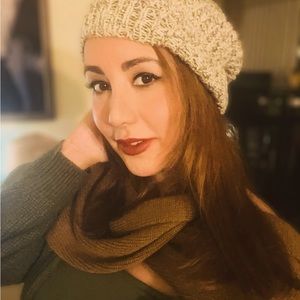 Meet your Posher, Oriana